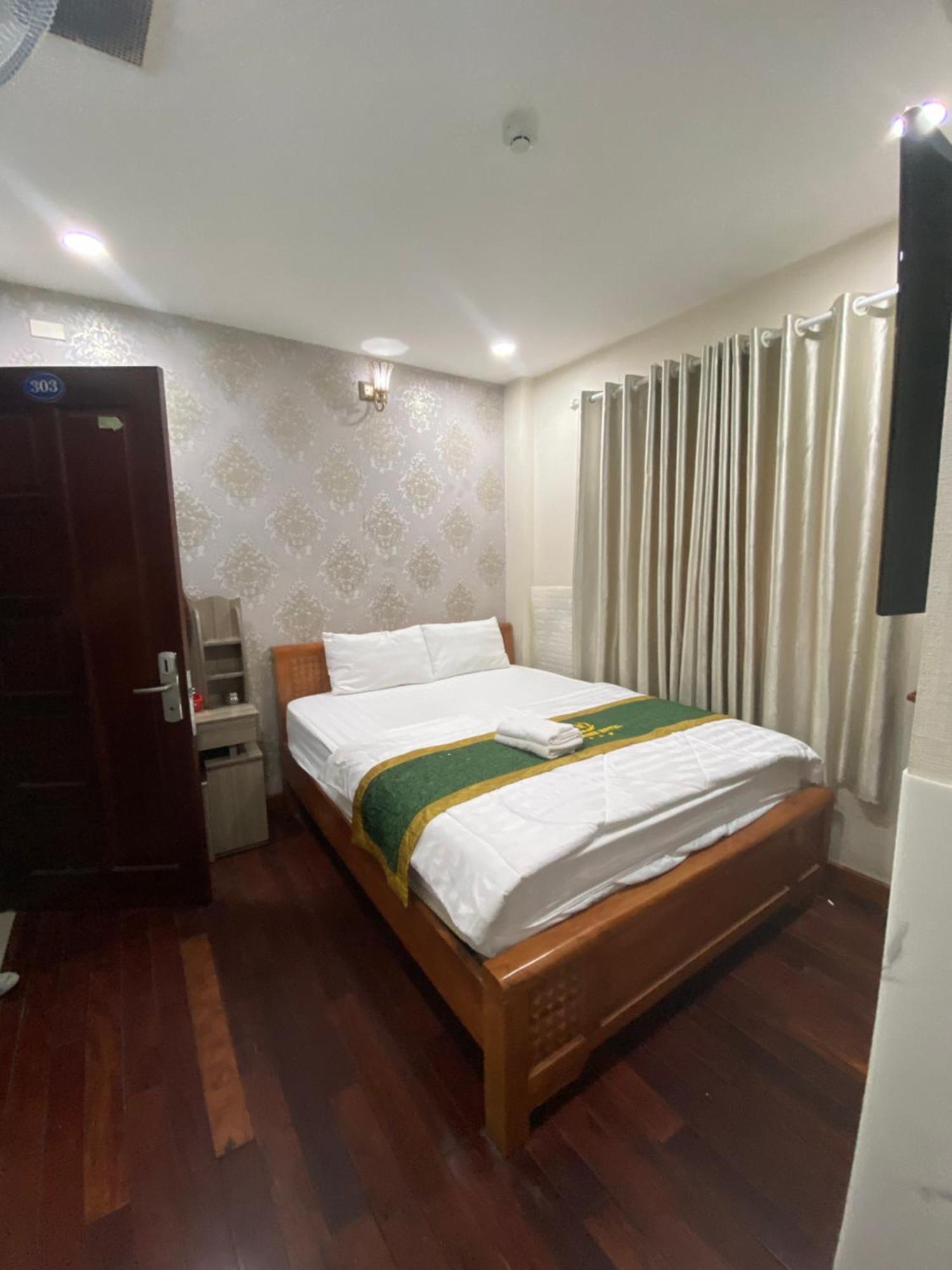 Gia Minh Khách sạn *